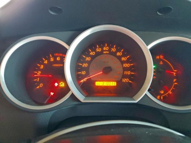 Toyota Tacoma Access Cab Image 7