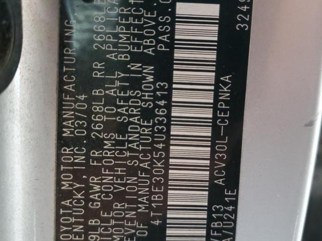 Toyota Camry Le Image 7