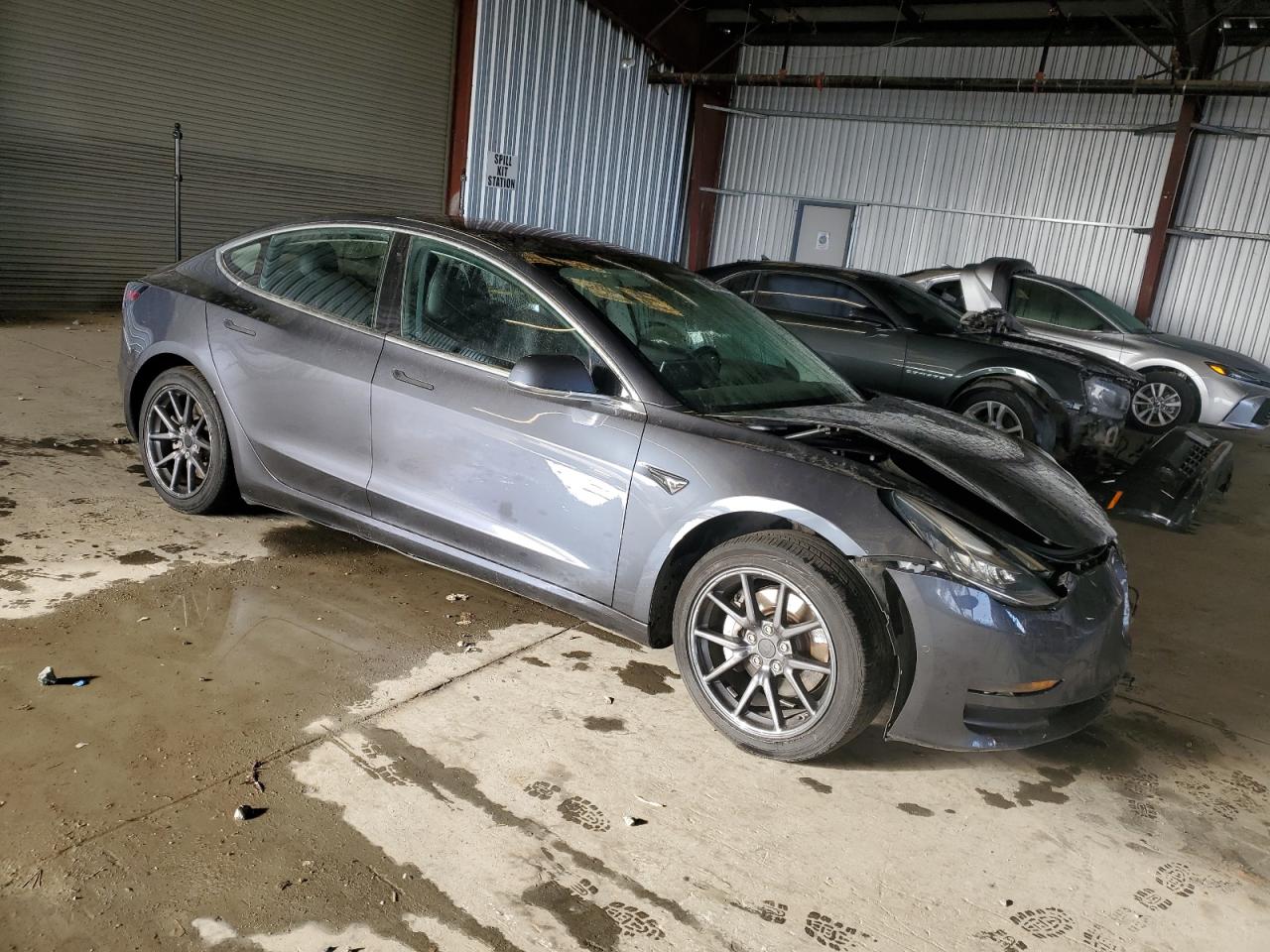 Tesla Model 3 Image 7