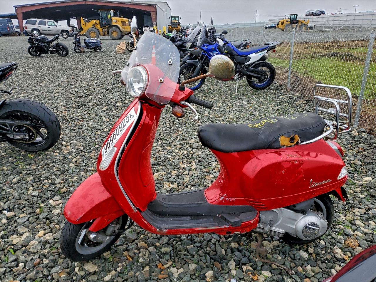 Vespa Scooter 150 Image 2