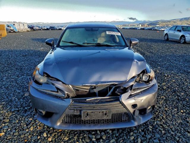 Lexus Is 250 Image 3