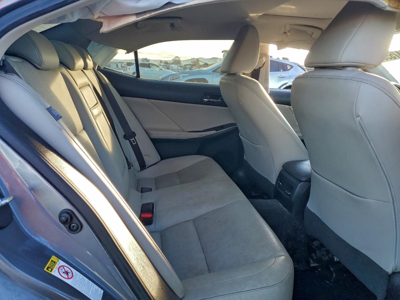 Lexus Is 250 Image 7