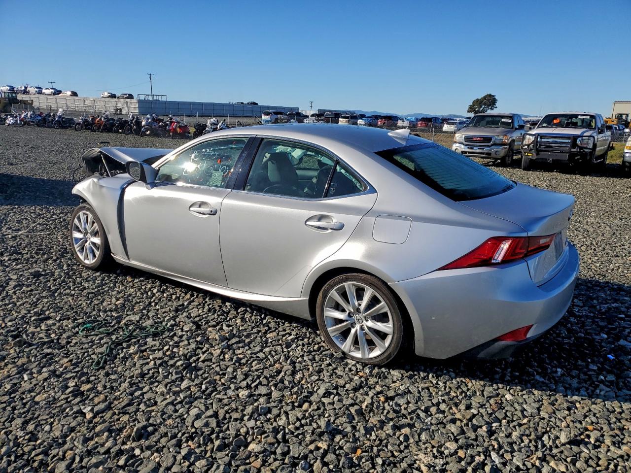 Lexus Is 200t Image 2