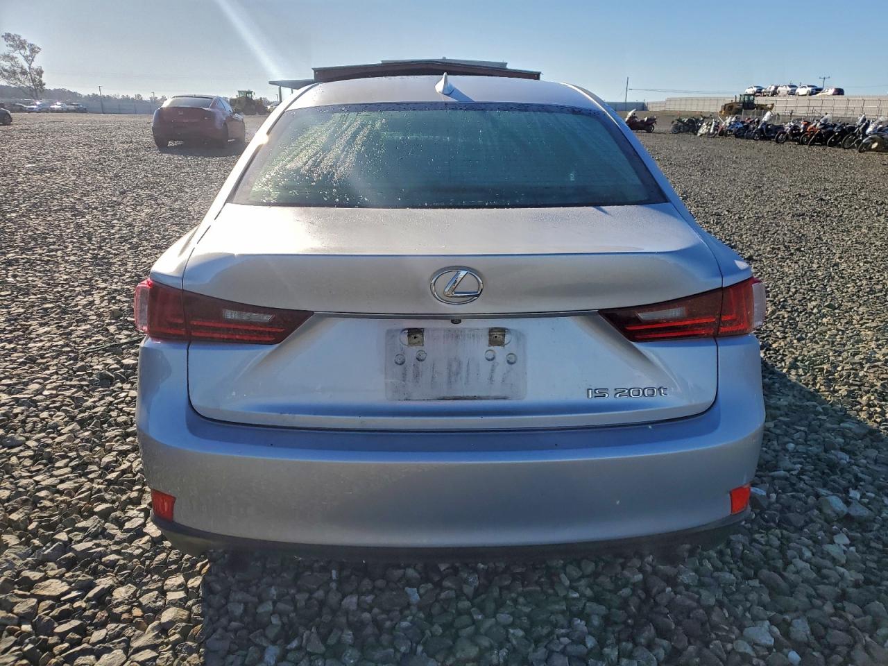 Lexus Is 200t Image 13