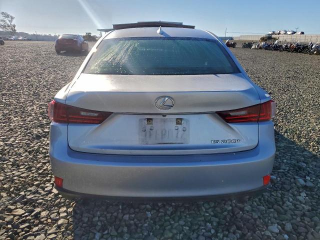 Lexus Is 200t Image 13