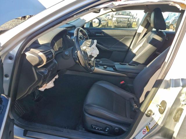 Lexus Is 200t Image 4