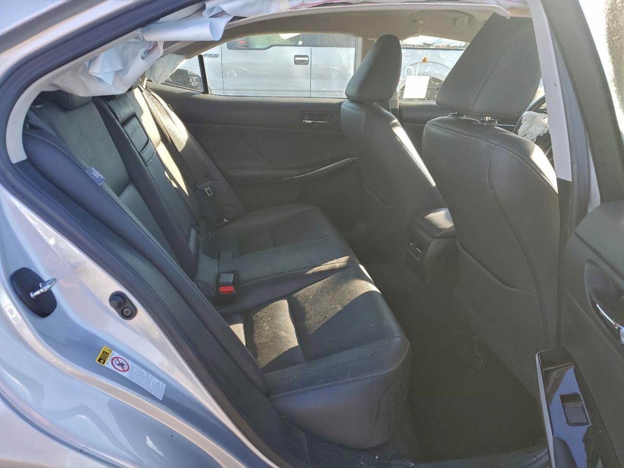 Lexus Is 200t Image 6