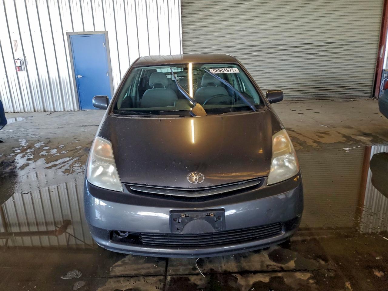 Toyota Prius Image 10