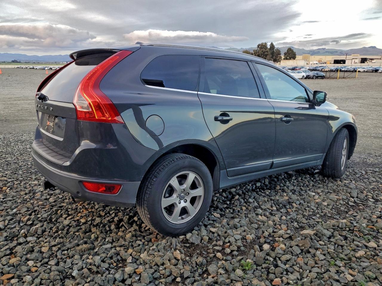 Volvo XC60 3.2 Image 3