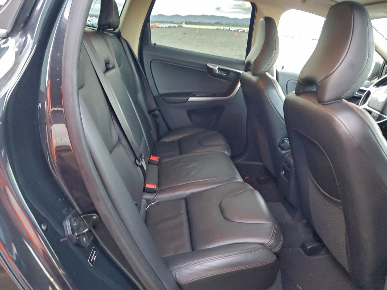 Volvo XC60 3.2 Image 4