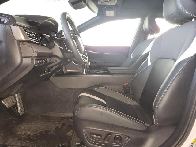 Toyota Camry Xse Image 4