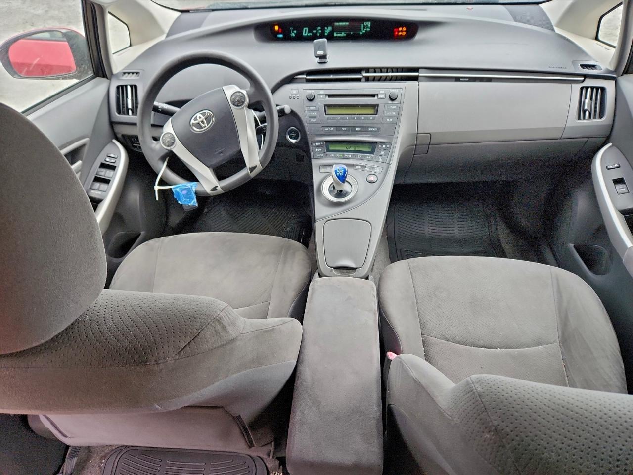 Toyota Prius Image 7