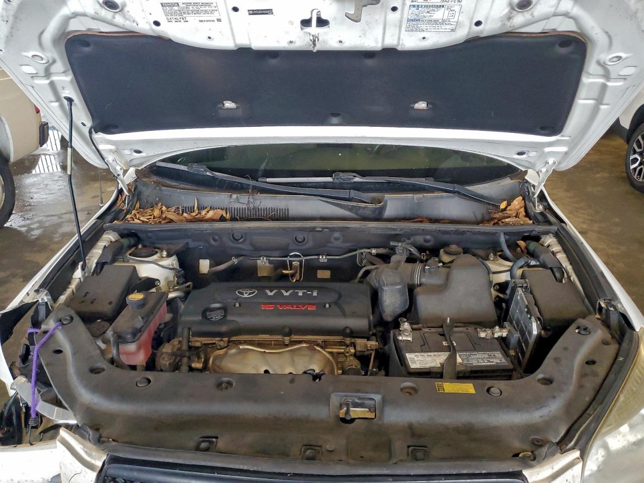 Toyota RAV4 Image 3