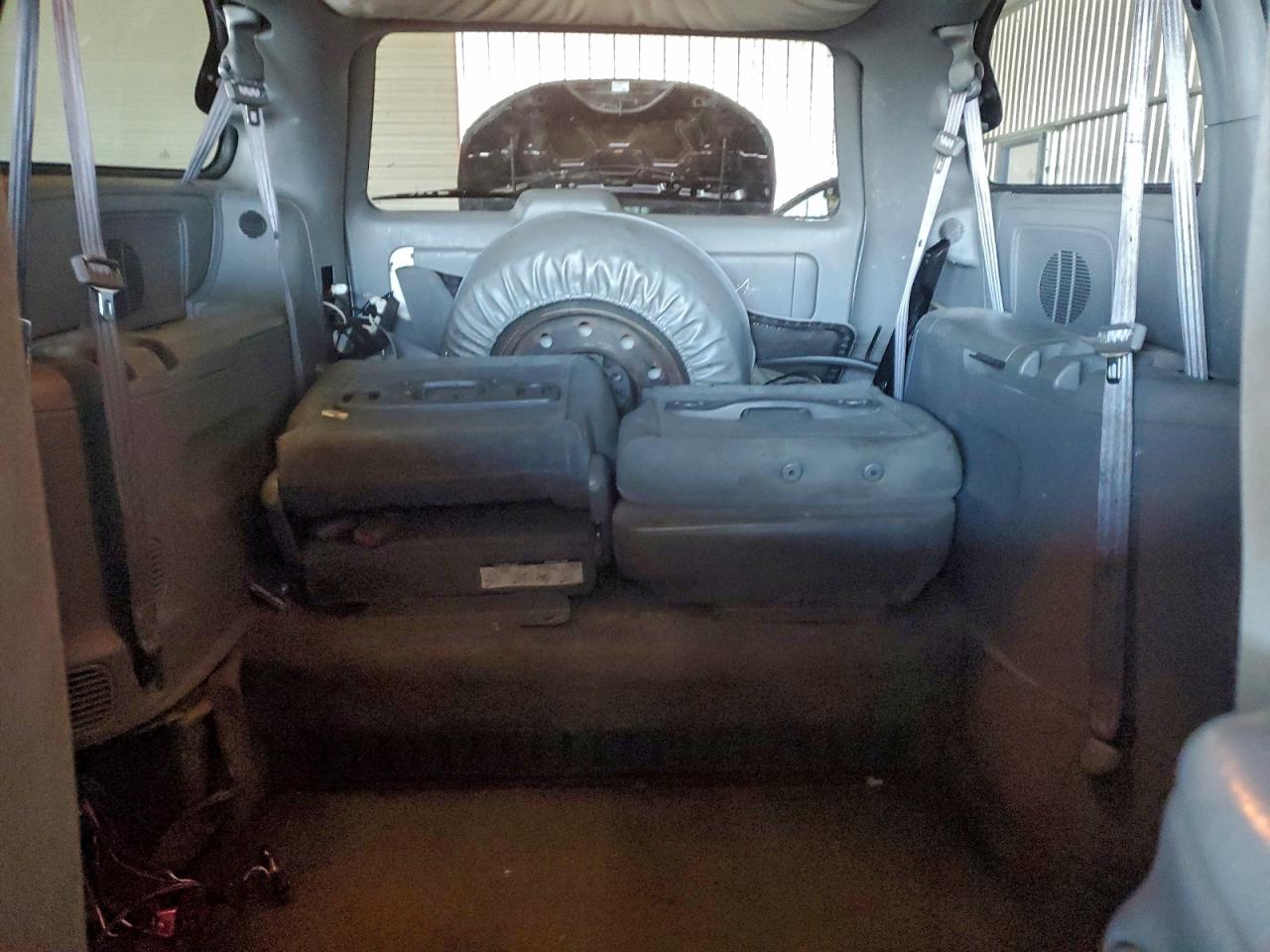 Chrysler Minivan Lx Image 11