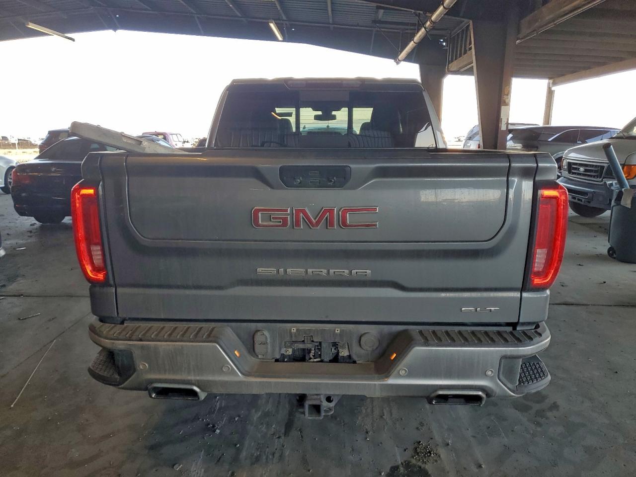 GMC Sierra K1500 Slt Image 8