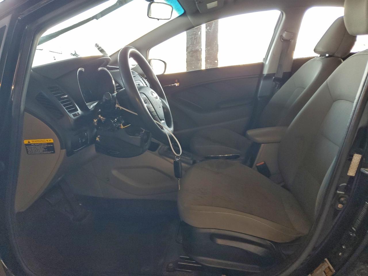 Kia Forte Lx Image 3