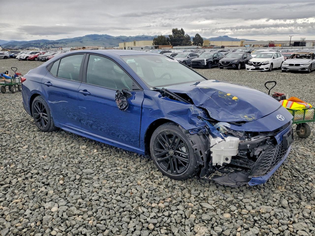 Toyota Camry Xse Image 6