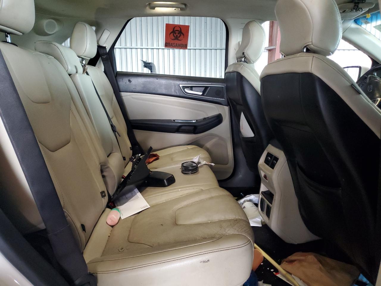 Ford Edge Titanium Image 3