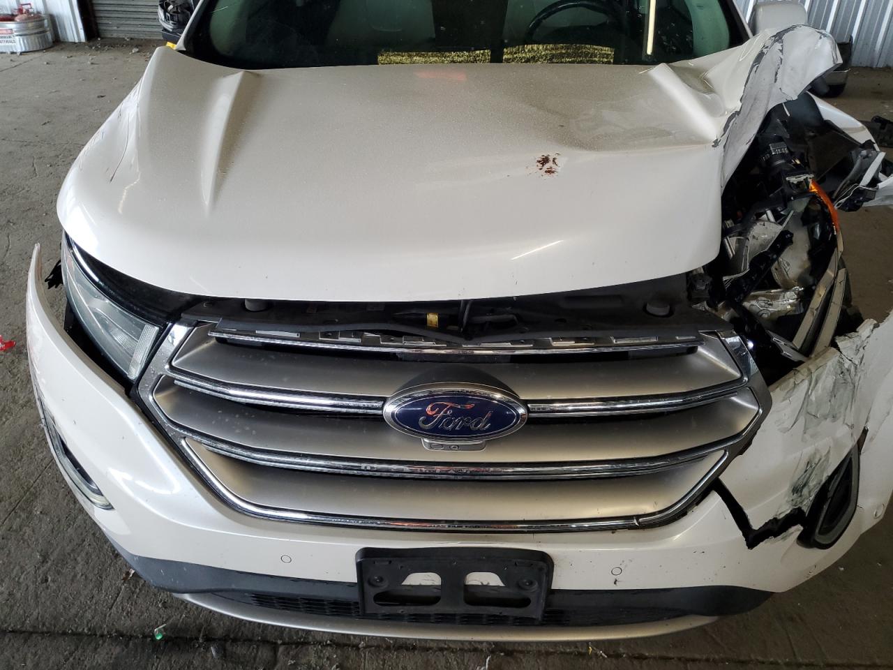 Ford Edge Titanium Image 10