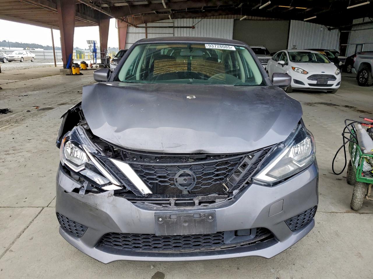 Nissan Sentra S Image 3