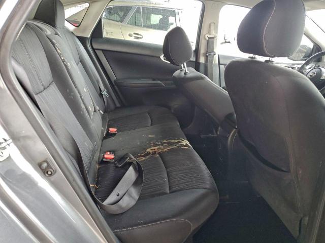 Nissan Sentra S Image 7