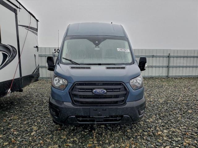 Ford Transit T-250 Image 11