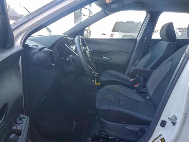 Nissan Kicks S Image 6