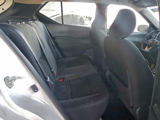 Nissan Kicks S Image 8