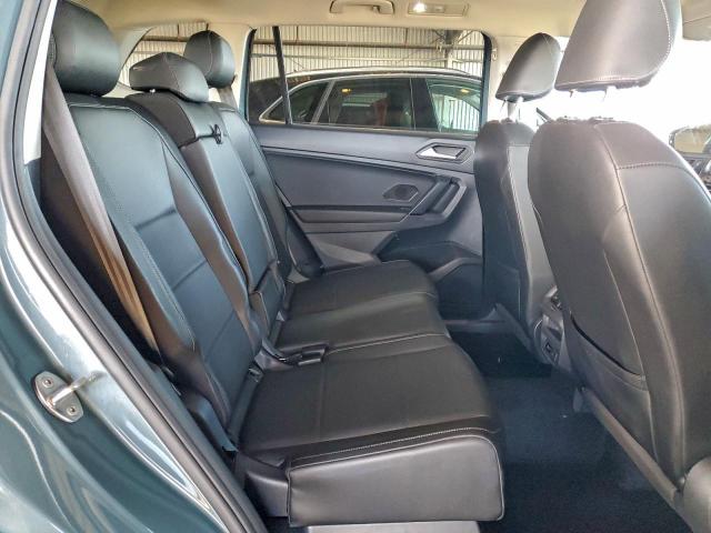 Volkswagen Tiguan Se Image 11