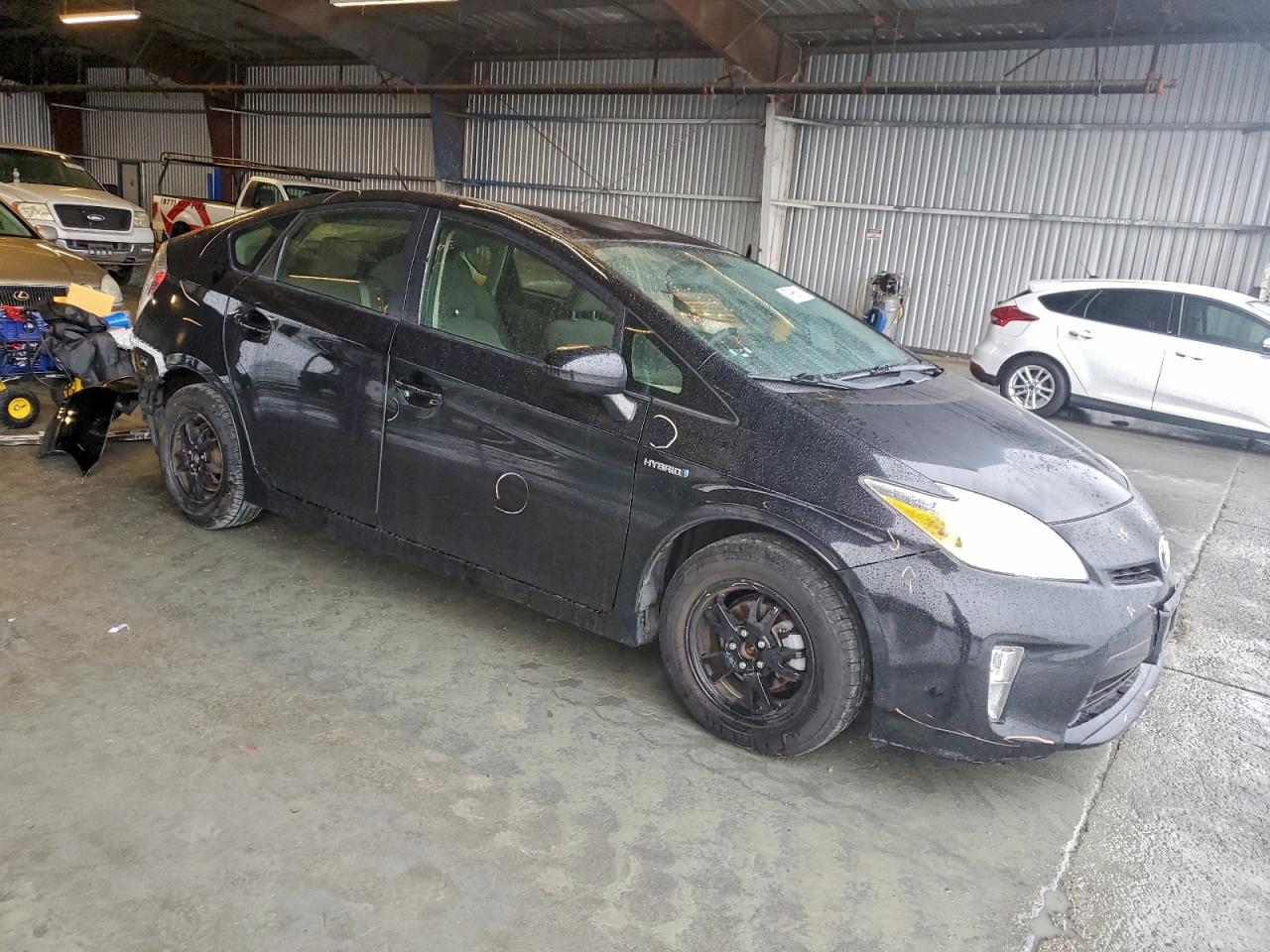Toyota Prius Image 10