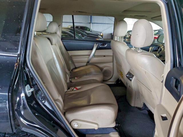 Toyota Highlander Hybrid Image 10