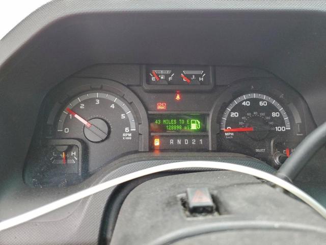 Ford Econoline E150 Wagon Image 4