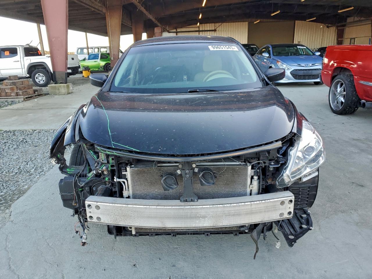 Nissan Altima 2.5 Image 3