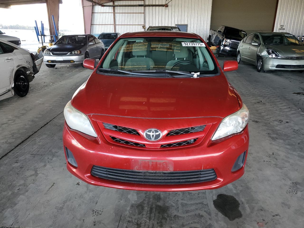 Toyota Corolla Base Image 4
