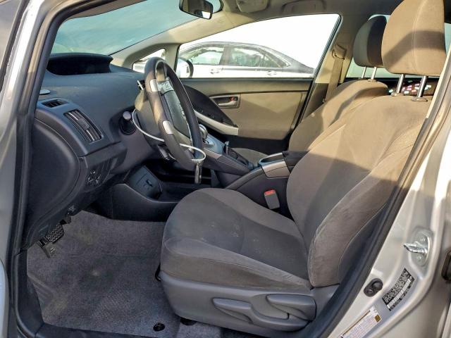 Toyota Prius Image 11