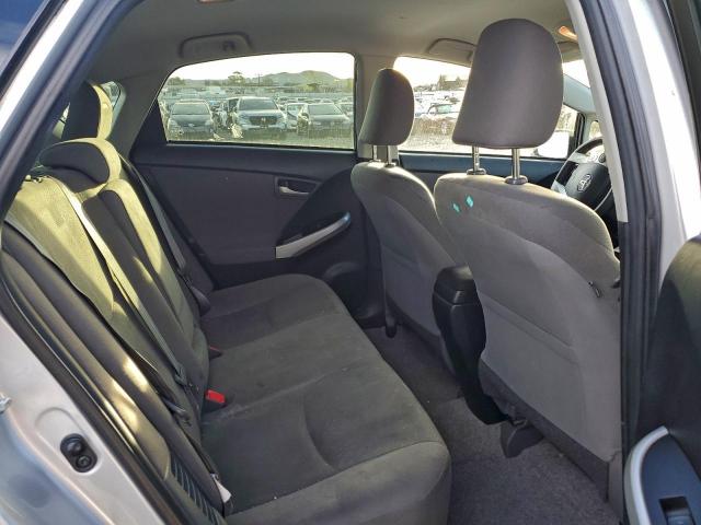 Toyota Prius Image 12