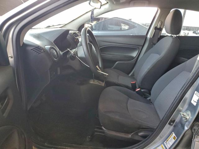 Mitsubishi Mirage Es Image 9