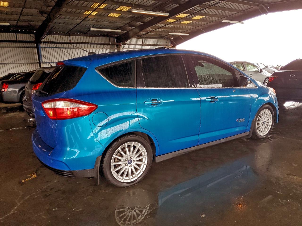 Ford Cmax Premium Image 11