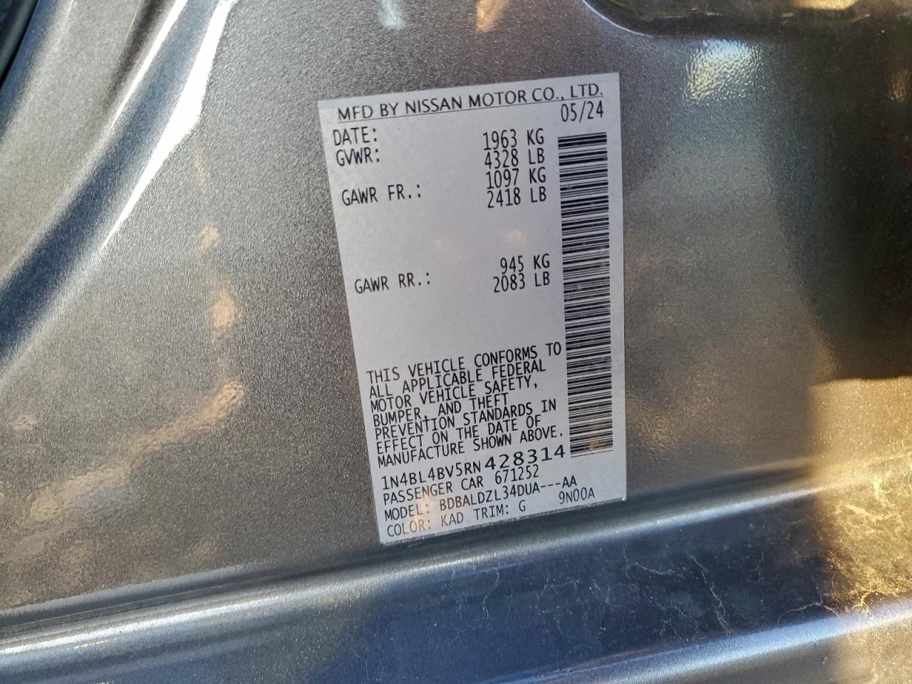 Nissan Altima S Image 12