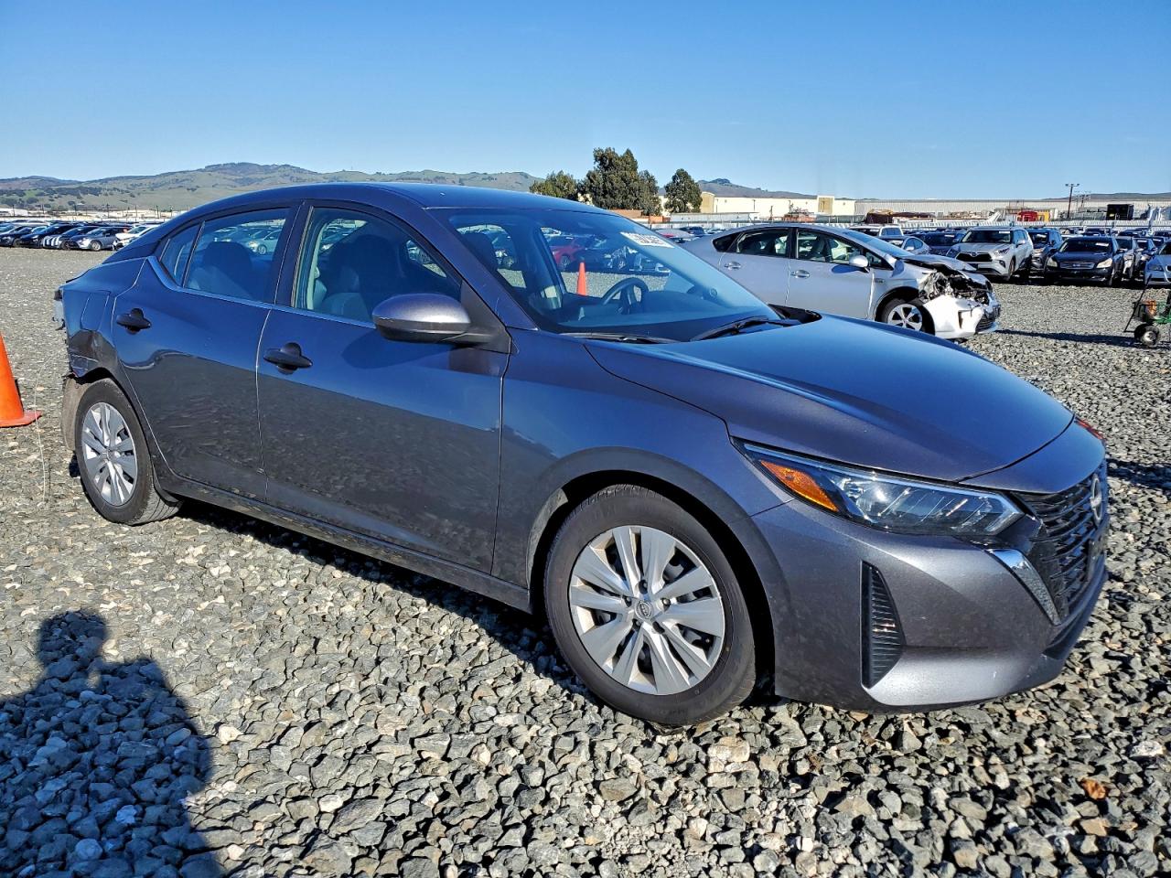 Nissan Sentra S Image 5