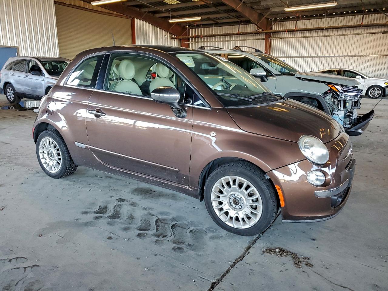 FIAT 500 Lounge Image 6
