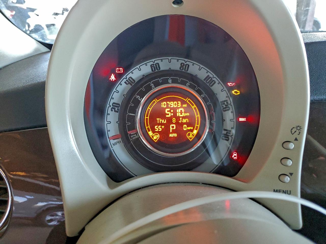 FIAT 500 Lounge Image 9