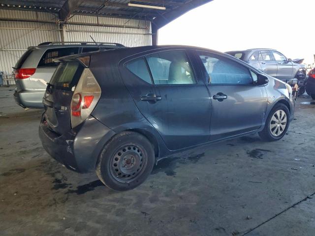 Toyota Prius Image 10