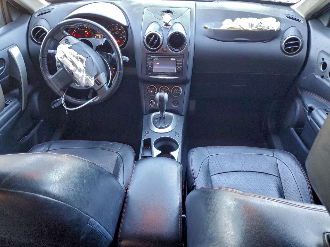 Nissan Rogue S Image 7