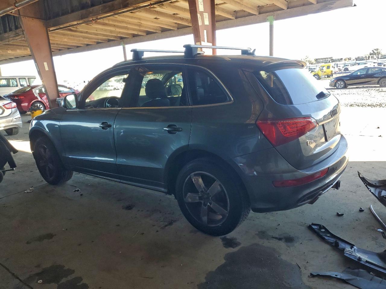 Audi Q5 Premium Plus Image 13
