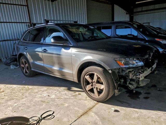 Audi Q5 Premium Plus Image 10