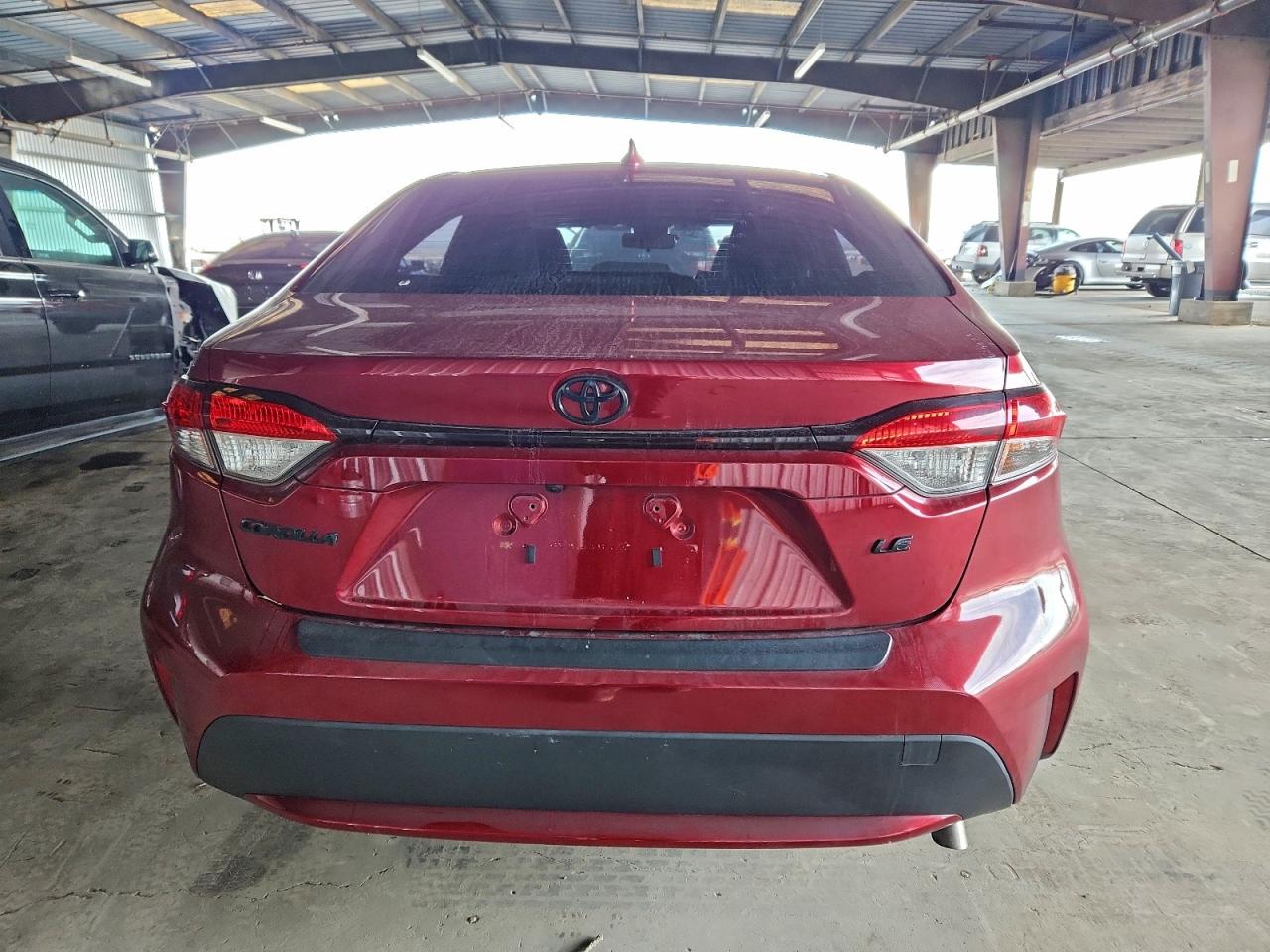 Toyota Corolla Le Image 4