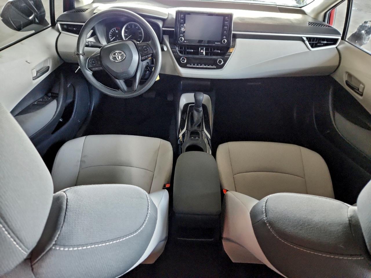 Toyota Corolla Le Image 7