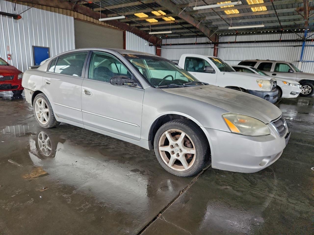 Nissan Altima Se Image 2