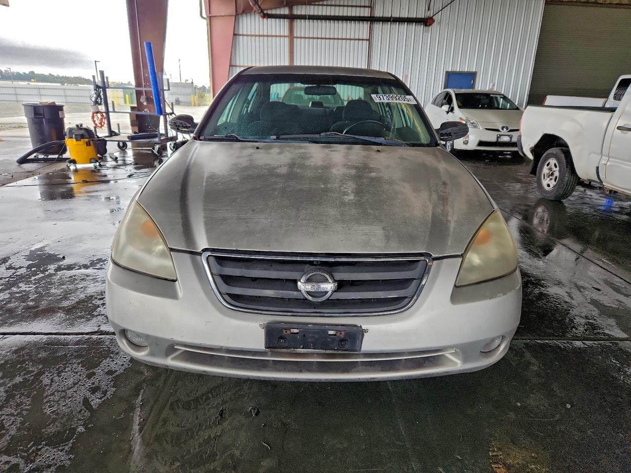 Nissan Altima Se Image 5